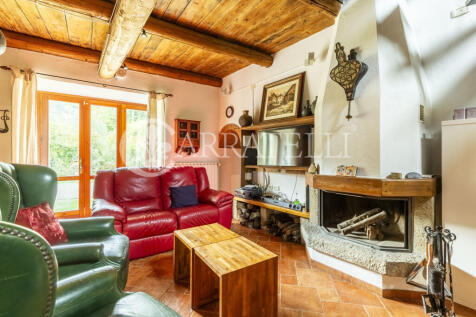 Santa Fiora Villa co