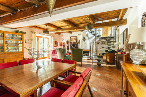Santa Fiora Villa co