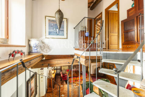 Santa Fiora Villa co