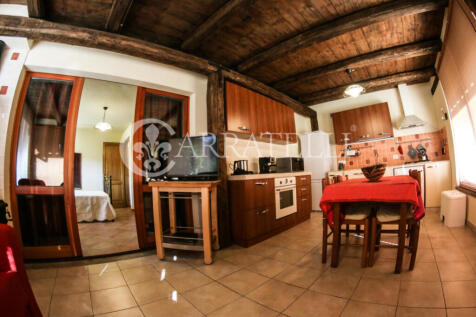 Santa Fiora Villa co