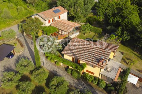 Santa Fiora Villa co