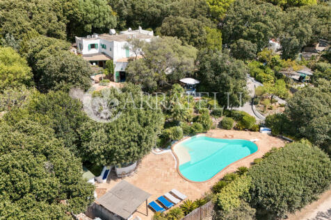 Prestigiosa villa a 