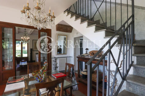 Prestigiosa villa a 