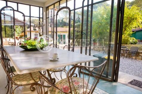 Villa Liberty con  p