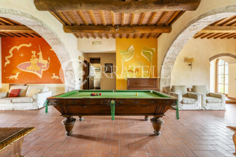 Casale d arte vicino