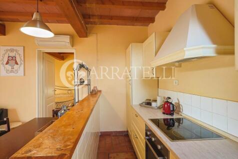 Bellissimo casale a 