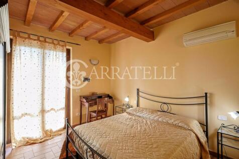 Bellissimo casale a 