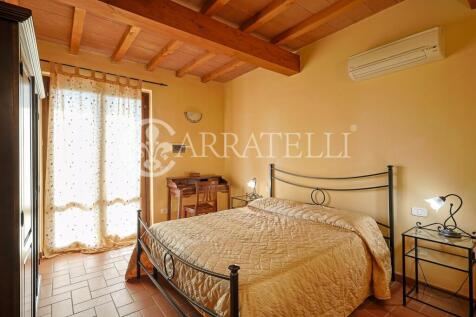 Bellissimo casale a 
