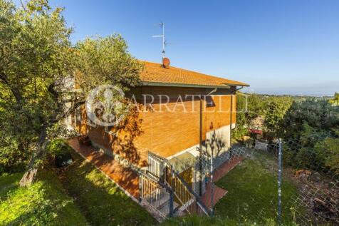 Villa con vista Pano