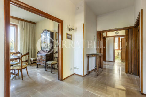 Villa con vista Pano