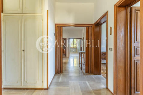 Villa con vista Pano