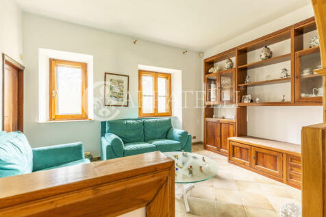 Arcidosso villa con 