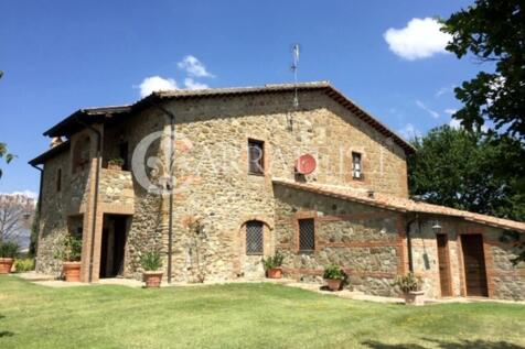 Casale in pietra con