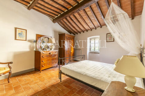 Appartamento in cent