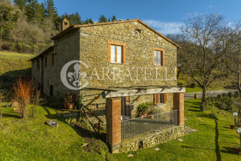 Casale panoramico su