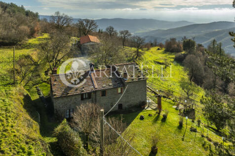 Casale panoramico su