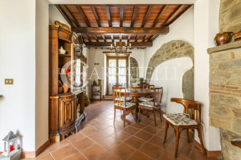 Casale panoramico su