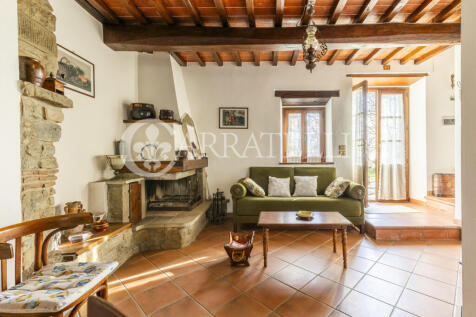 Casale panoramico su