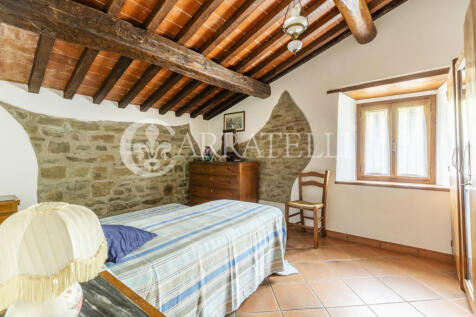 Casale panoramico su
