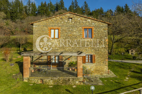 Casale panoramico su