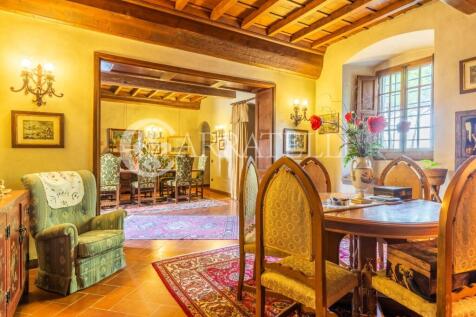 Prestigiosa villa d&#39;
