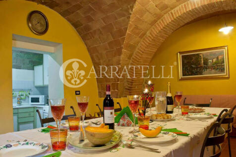 podere con dependanc