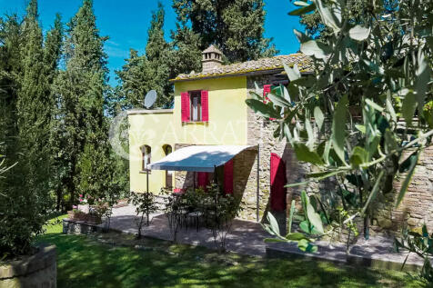 podere con dependanc