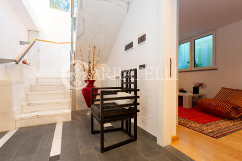 Moderna villa con pi