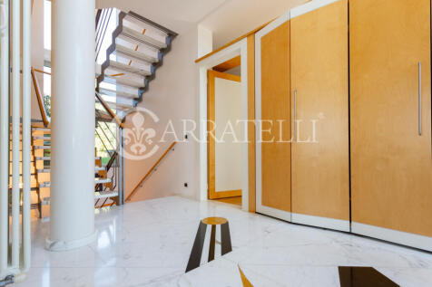 Moderna villa con pi