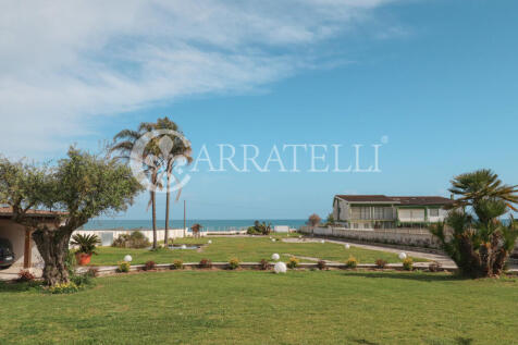 Villa di lusso front