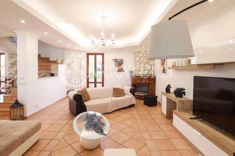 Villa di lusso front
