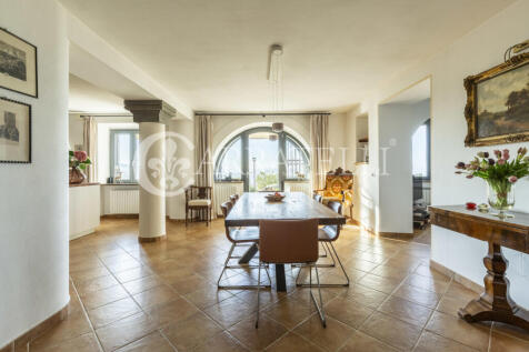 Villa sul Trasimeno 