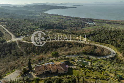 Villa sul Trasimeno 