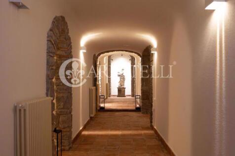 Casale con parco e p