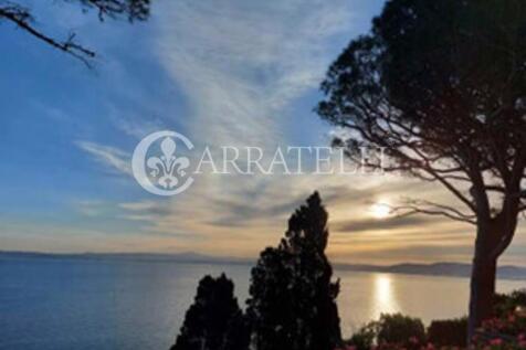 Villa con vista mozz