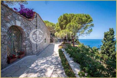 Villa con vista mozz