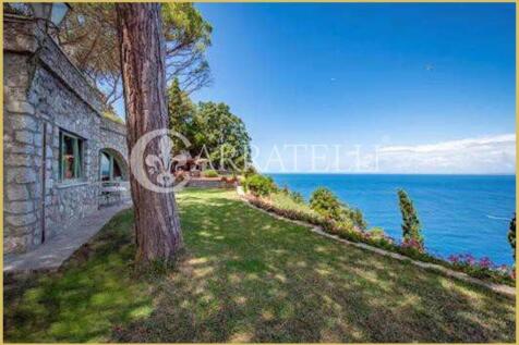 Villa con vista mozz