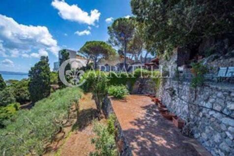 Villa con vista mozz