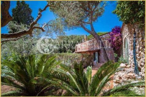 Villa con vista mozz
