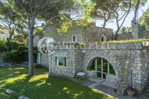 Villa con vista mozz