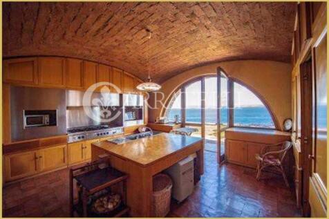 13-Villa con vista m