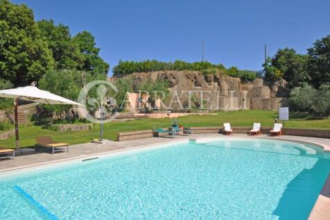 foto piscina Pitigli