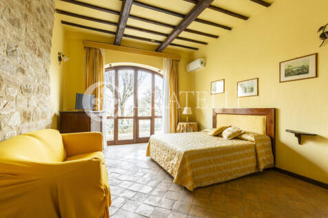 Todi stupenda propri
