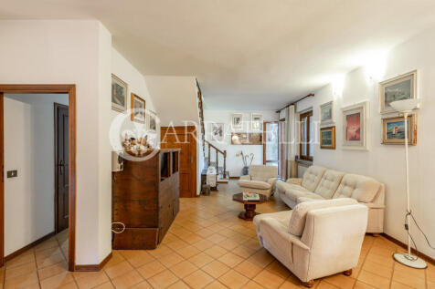 Elegante Villa con g