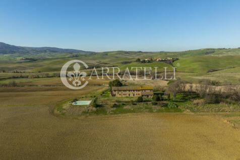 podere toscano in pi