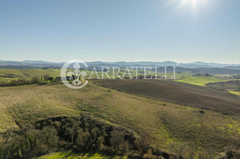 podere toscano in pi