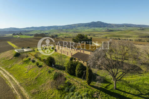 podere toscano in pi