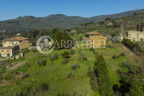 Villa storica a Cort