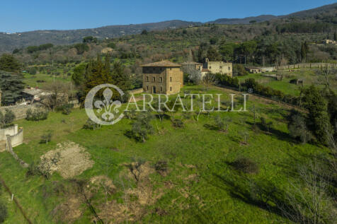 Villa storica a Cort