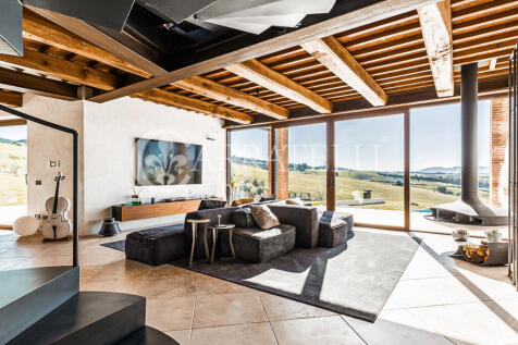 Villa con piscina ne